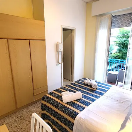 Lauretta 3* Bellaria-Igea Marina