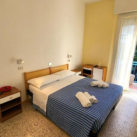 Lauretta 3* Bellaria-Igea Marina