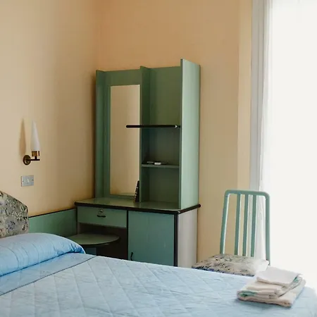 Lauretta Hotel