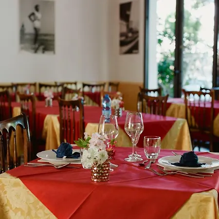 Lauretta Hotel Bellaria-Igea Marina